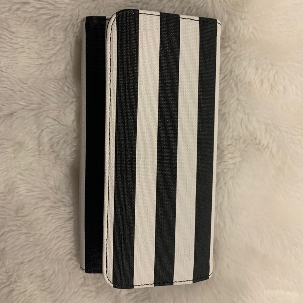 KUT FROM THE KLOTH Wallet